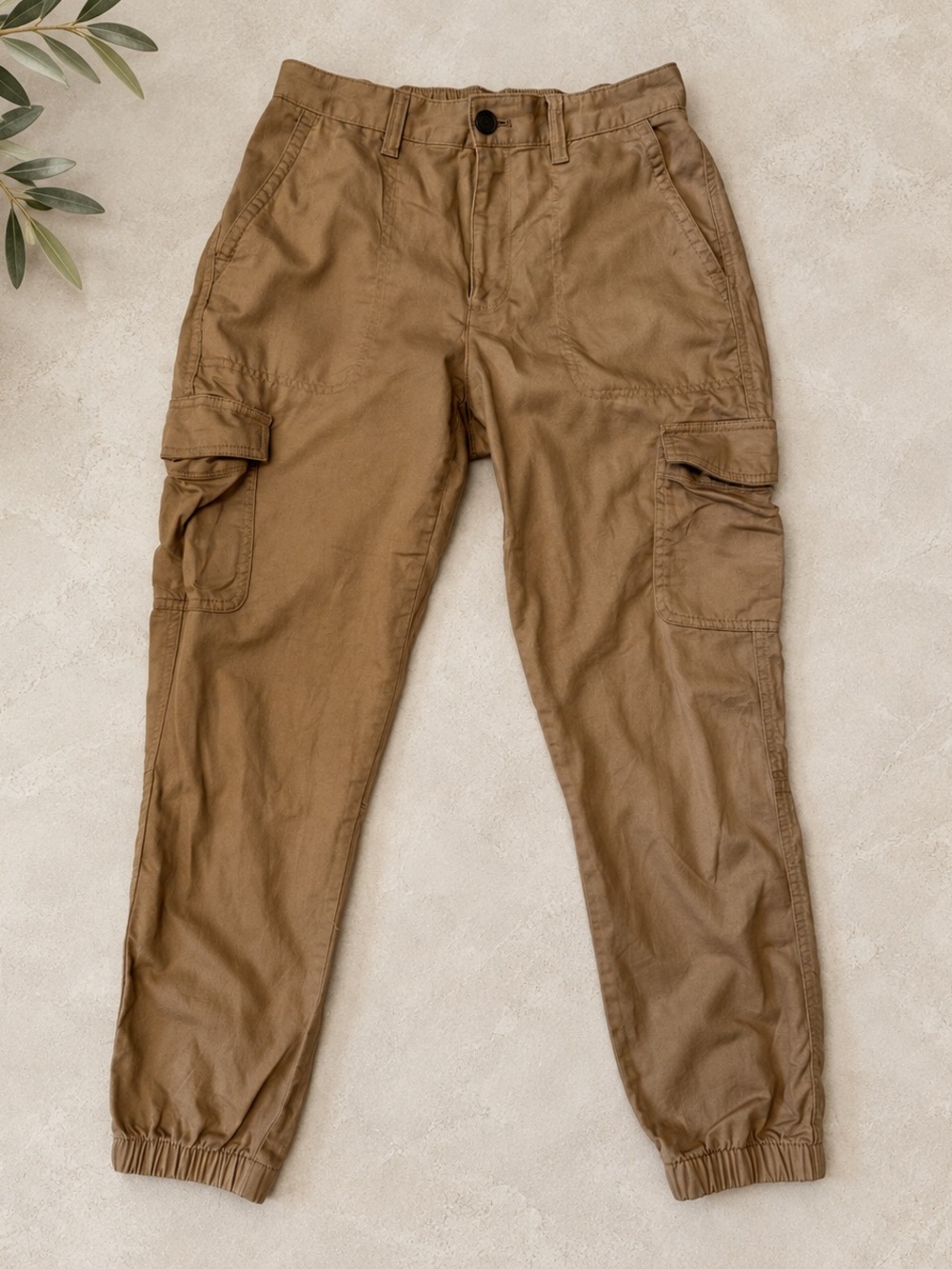 Gap Girlfriend Cargo Jogger Pants Size 2 Camel 100% Cotton